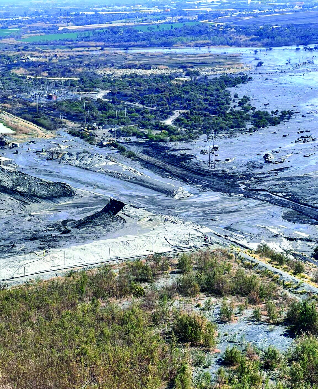Samancor tailings dam bursts – disaster narrowly avoided